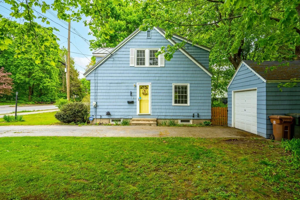 99 Spring Street Saco ME 04072