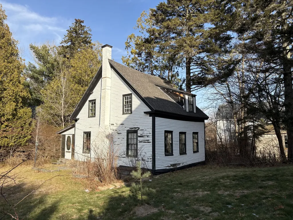 21-23 Harborside Road Brooksville ME 04642