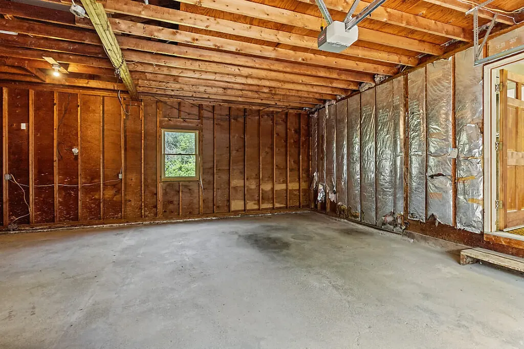 270 Hussey Hill Road Oakland ME 04963
