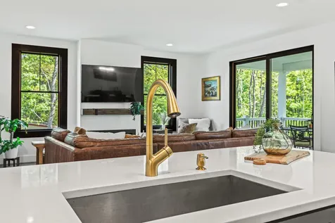 3 Caydens Way Cape Elizabeth ME 04107