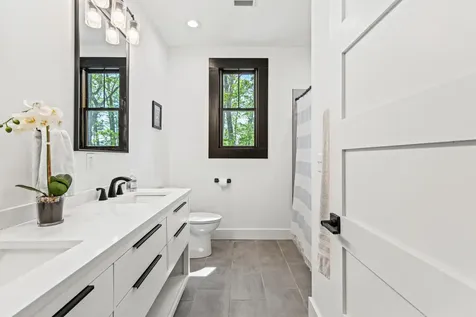 3 Caydens Way Cape Elizabeth ME 04107