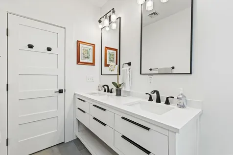 3 Caydens Way Cape Elizabeth ME 04107