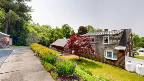 441 Lake Street Auburn ME 04210