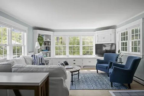 19 Rocky Hill Road Cape Elizabeth ME 04107