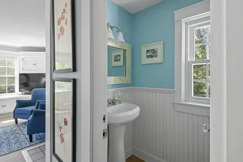 19 Rocky Hill Road Cape Elizabeth ME 04107