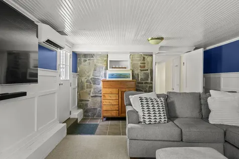 19 Rocky Hill Road Cape Elizabeth ME 04107