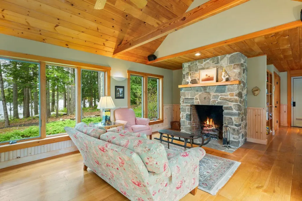 85 Provost Road Jefferson ME 04348