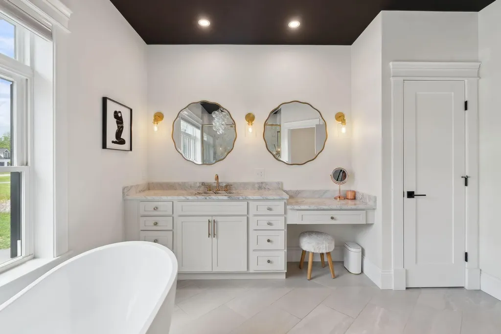16 Samuel Marshall Drive Saco ME 04072