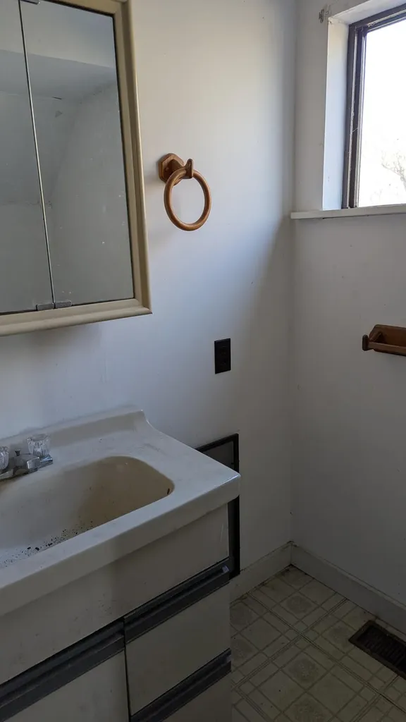 19 Lubec Road Whiting ME 04691