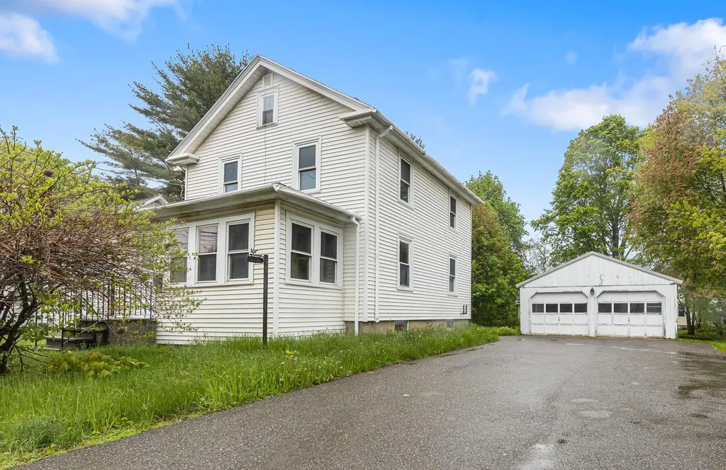 797 Union Street Bangor ME 04401