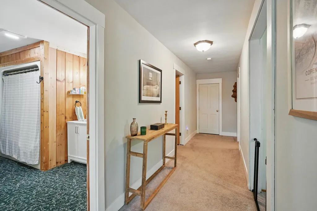 14 Greenleaf Lane Monmouth ME 04259