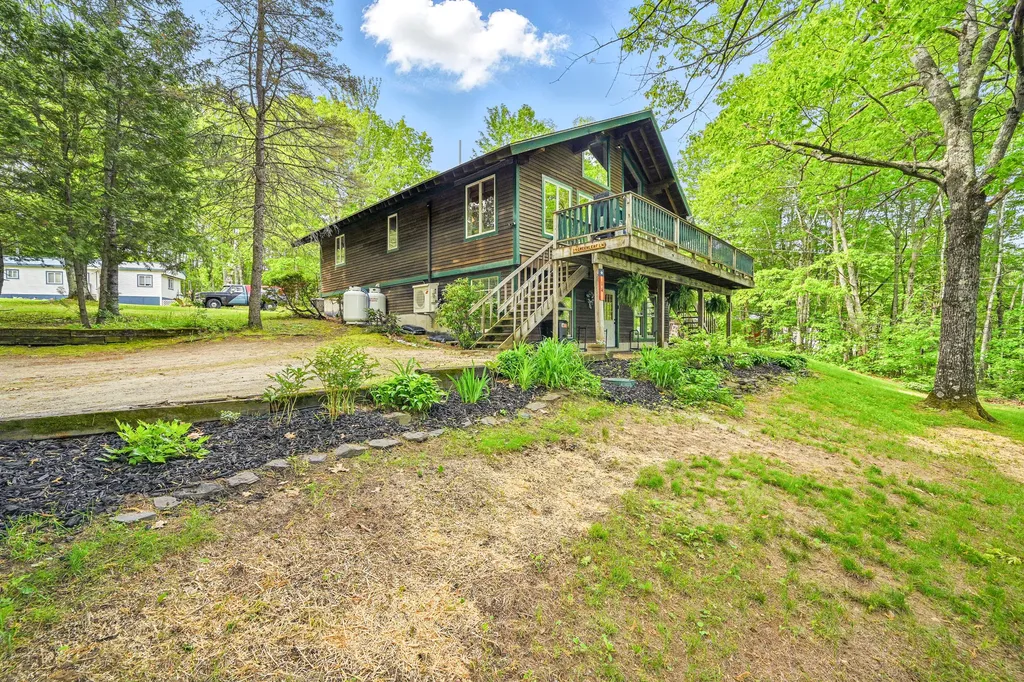 14 Greenleaf Lane Monmouth ME 04259
