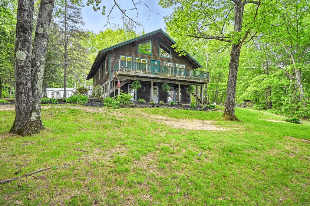 14 Greenleaf Lane Monmouth ME 04259