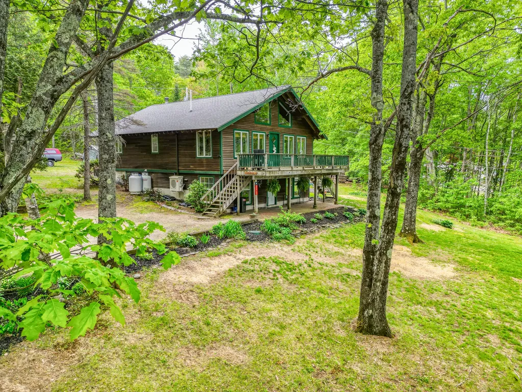 14 Greenleaf Lane Monmouth ME 04259