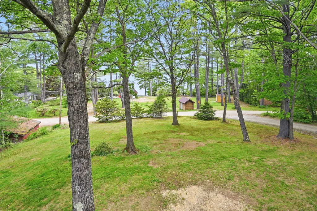 14 Greenleaf Lane Monmouth ME 04259