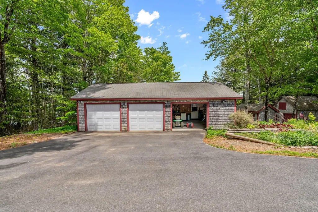 1125 Macomber Mill Road Eastbrook ME 04634