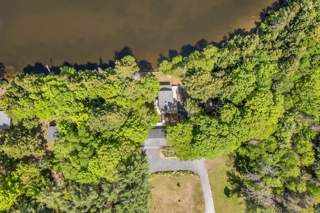 1125 Macomber Mill Road Eastbrook ME 04634