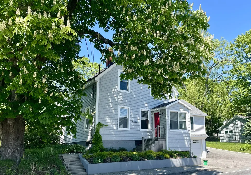 256 Washington Street Bath ME 04530