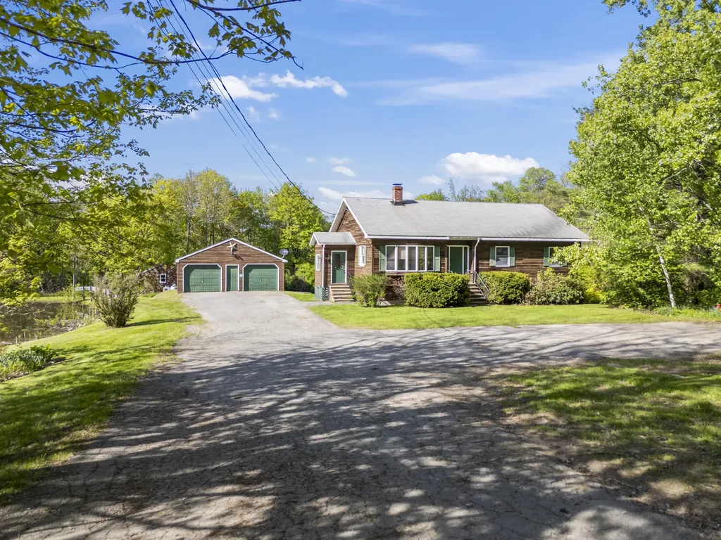 117 Taylor Woods Road Belgrade ME 04917