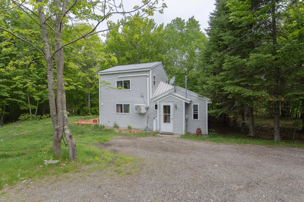 558 Temple Road Wilton ME 04294