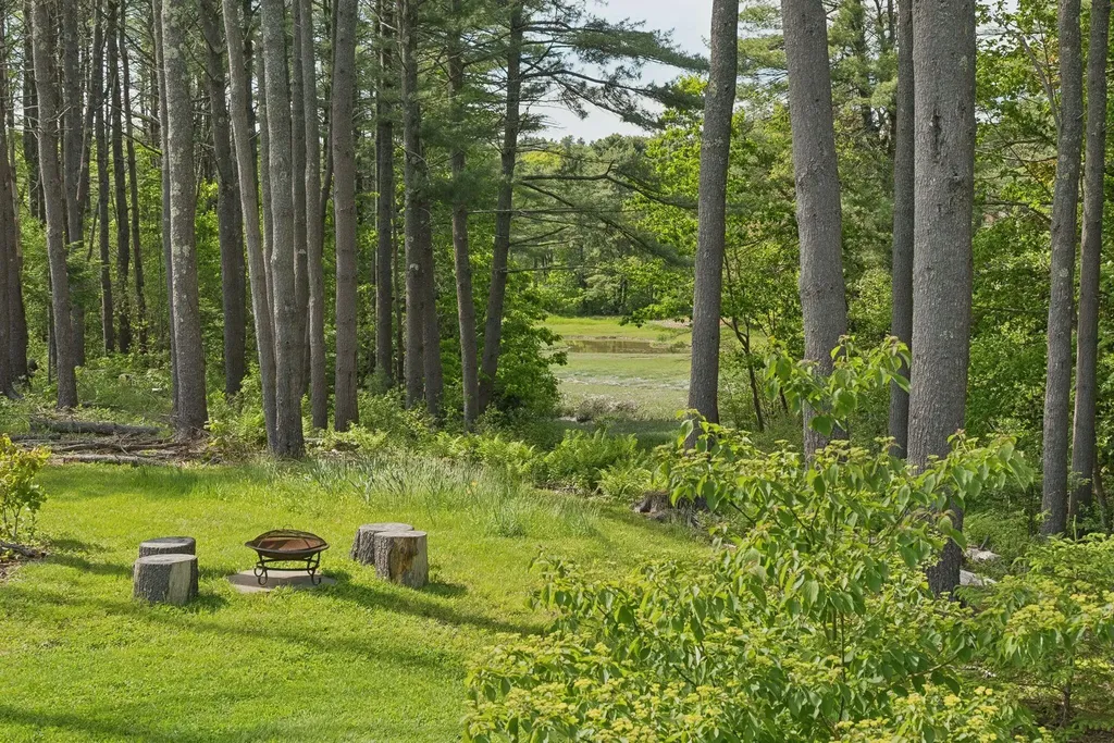 401 Princes Point Road Yarmouth ME 04096