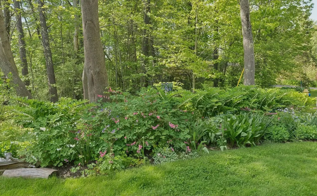 401 Princes Point Road Yarmouth ME 04096