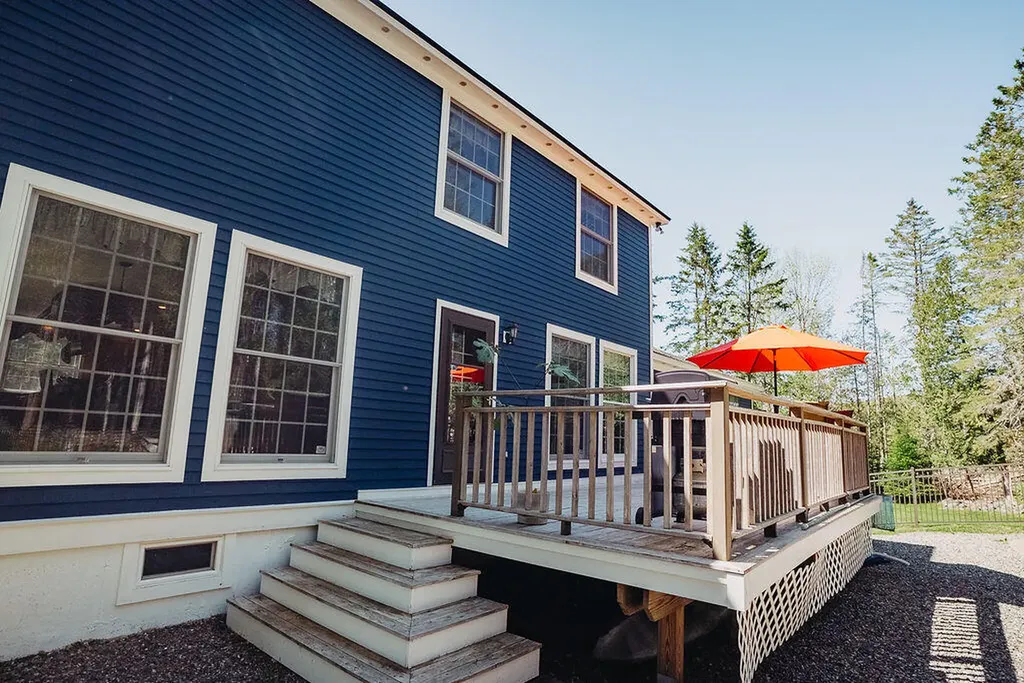 213 South Road Holden ME 04429