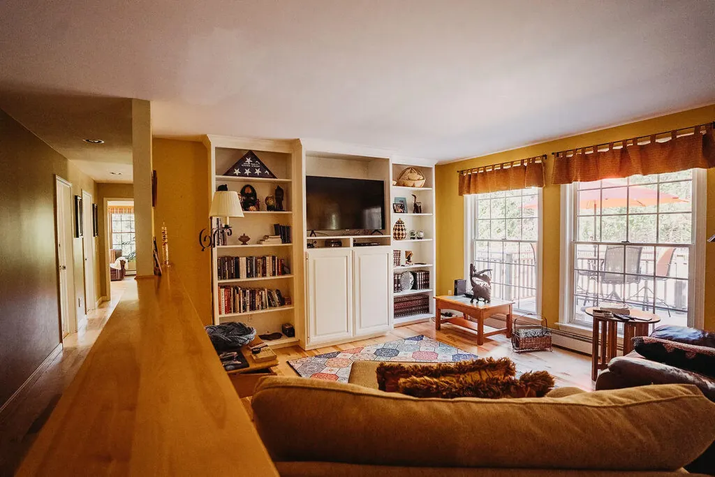 213 South Road Holden ME 04429