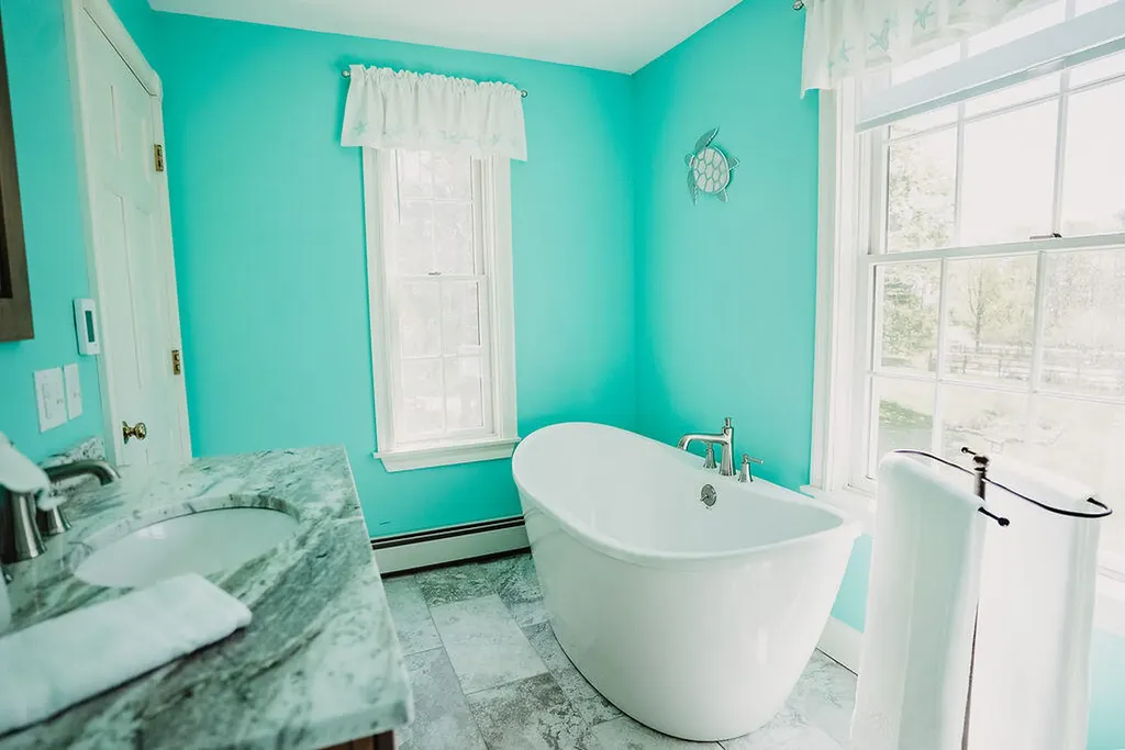 213 South Road Holden ME 04429