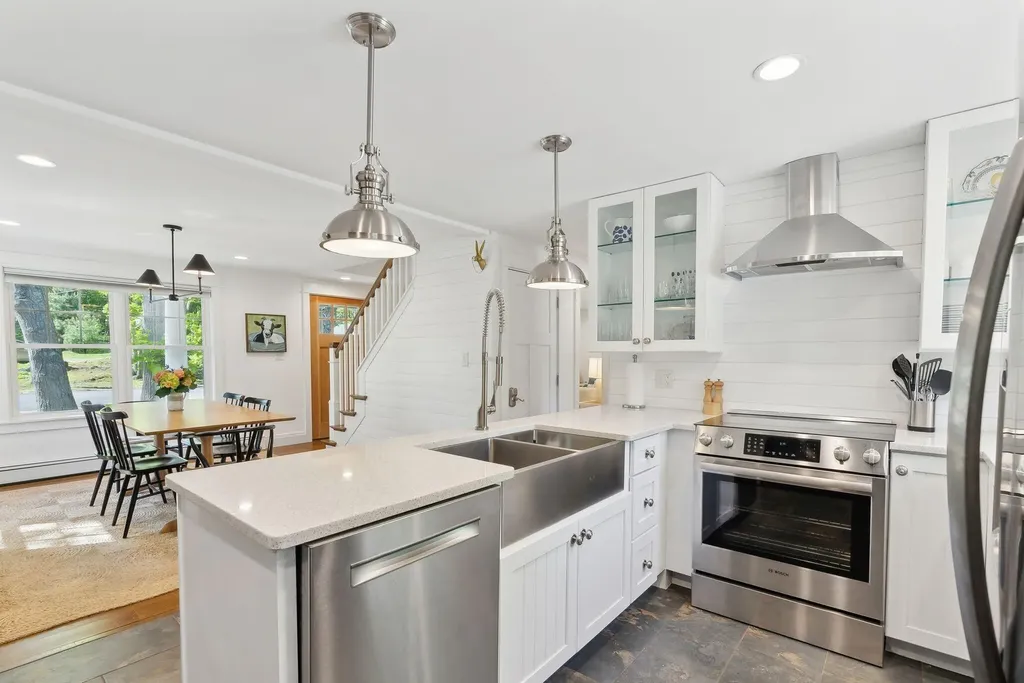 117 Wildes District Road Kennebunkport ME 04046