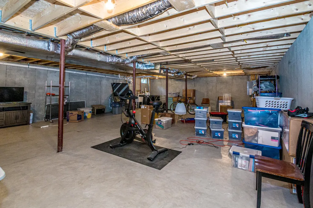 67 Christopher Street Fryeburg ME 04037