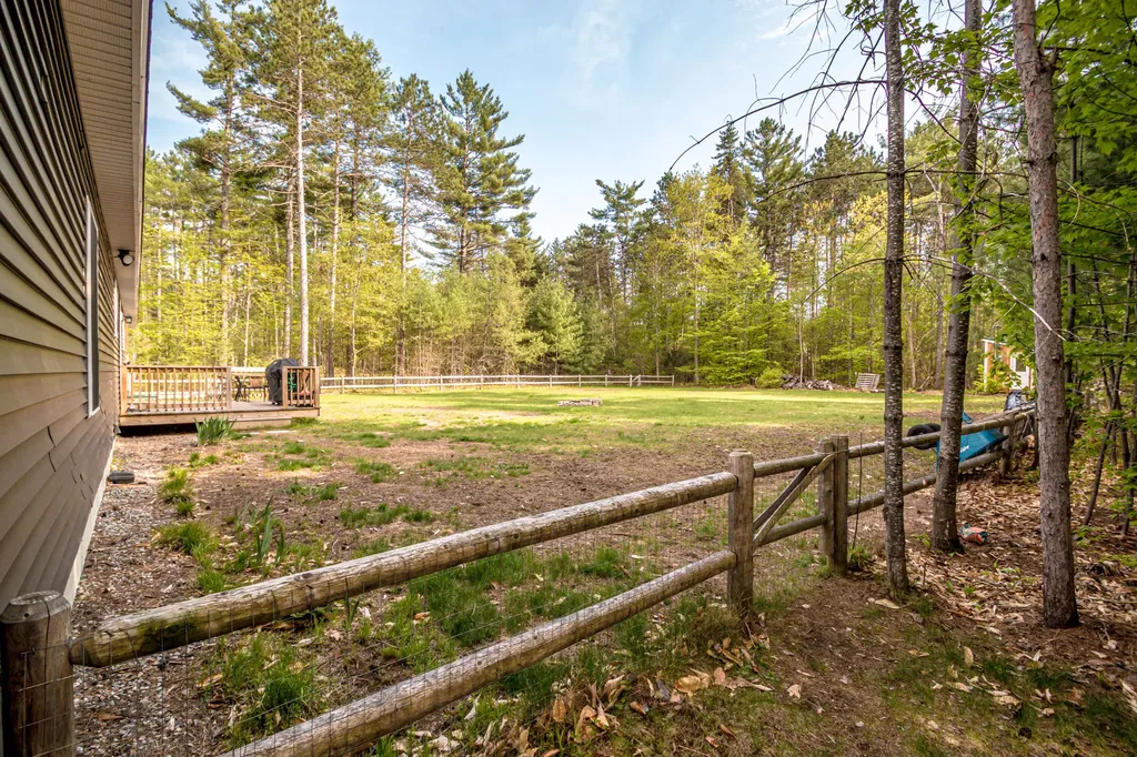67 Christopher Street Fryeburg ME 04037