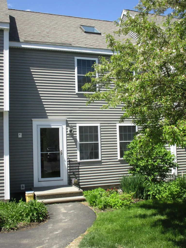28 Turkey Trail Windham ME 04062