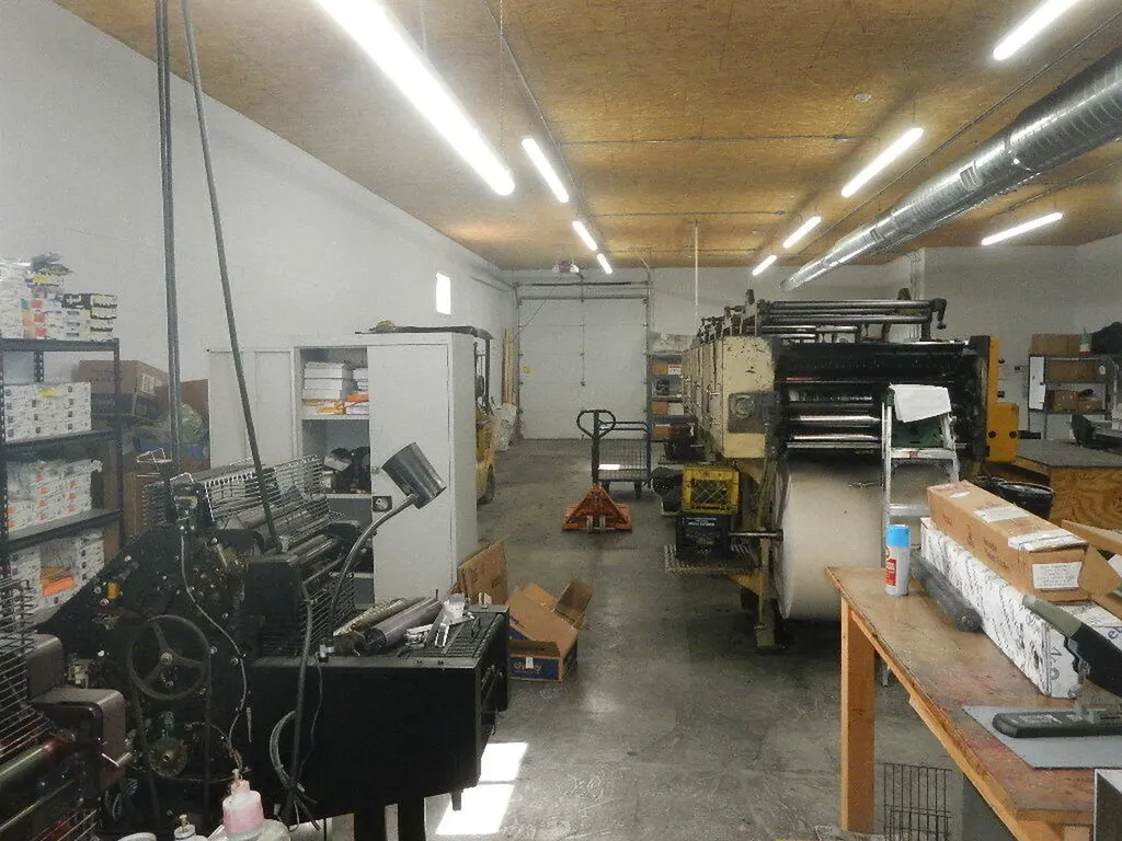 78 W Broadway Lincoln ME 04457