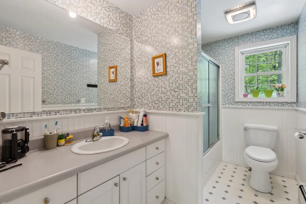 68 May Meadow Drive Gray ME 04039