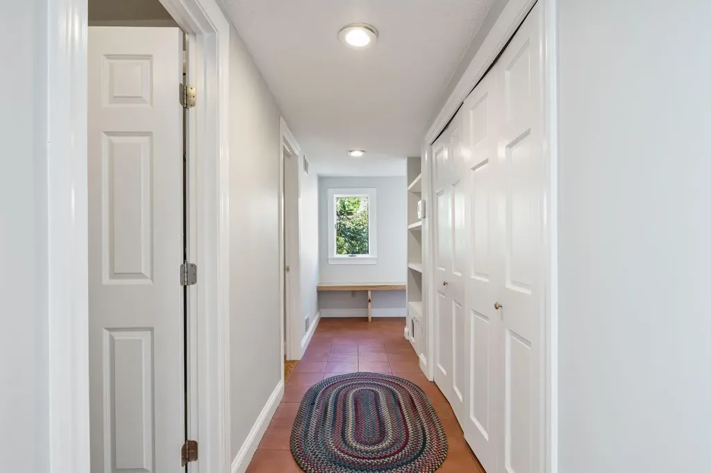 61 Woodville Road Falmouth ME 04105