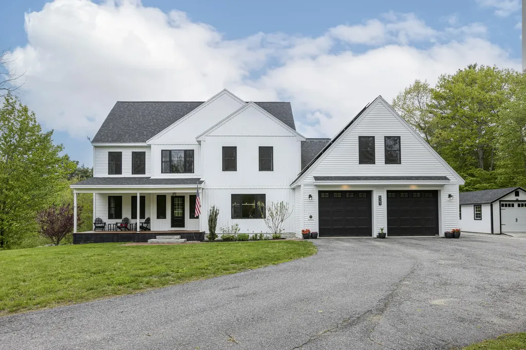 11 Lieutenants Drive Windham ME 04062