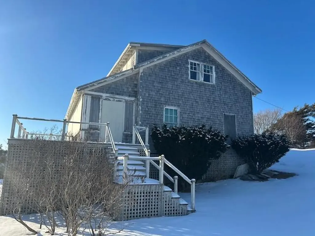 116 Long Cove Point Road Bristol ME 04539