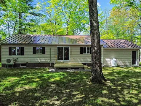 7 Philip Avenue Augusta ME 04330