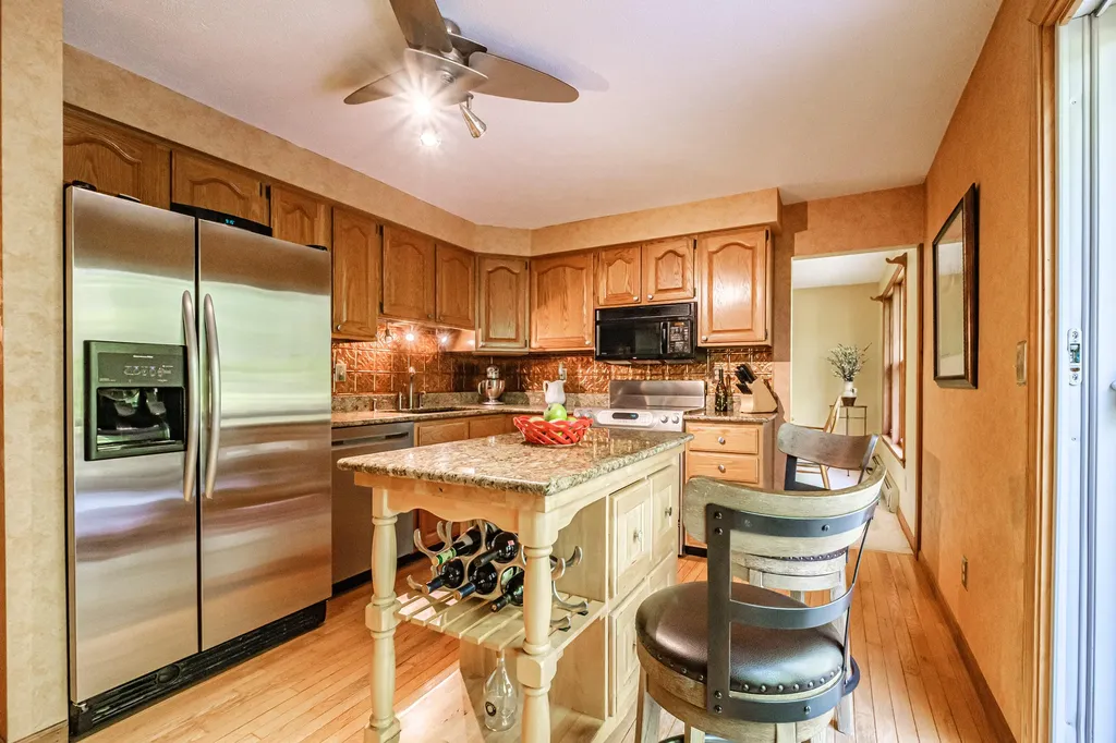 164 Oak Ridge Road Kennebunkport ME 04046