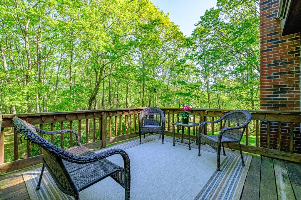 164 Oak Ridge Road Kennebunkport ME 04046