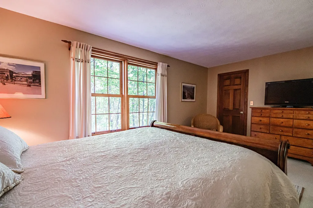 164 Oak Ridge Road Kennebunkport ME 04046