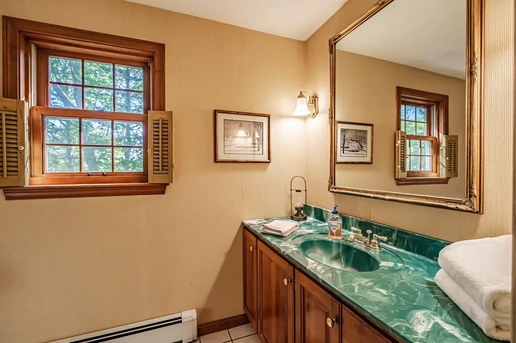 164 Oak Ridge Road Kennebunkport ME 04046