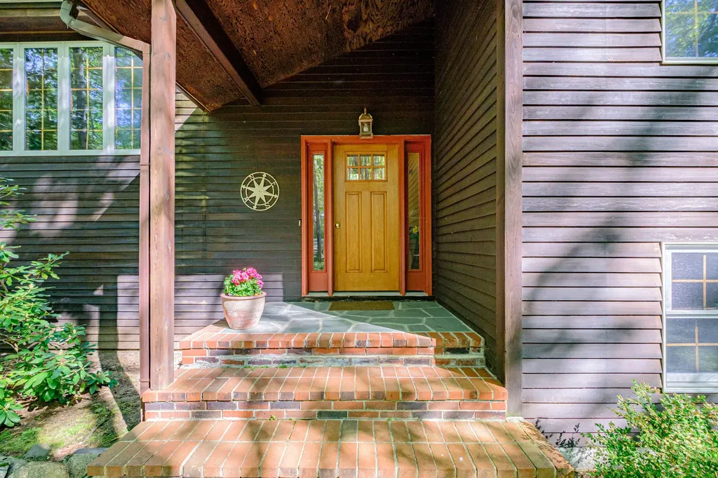 164 Oak Ridge Road Kennebunkport ME 04046