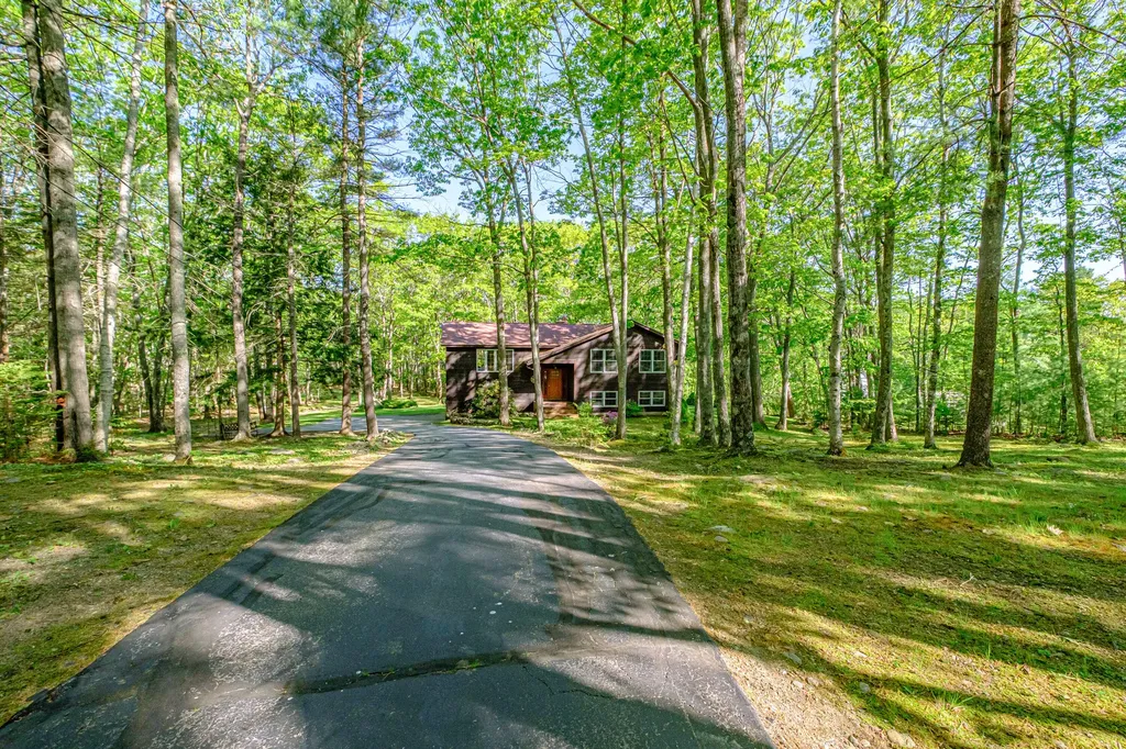 164 Oak Ridge Road Kennebunkport ME 04046