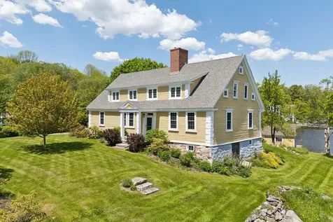 1463 Washington Street Bath ME 04530
