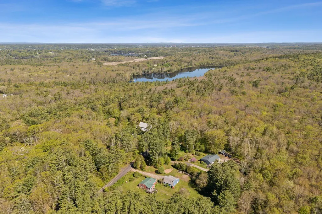 592 Old Stage Road Arrowsic ME 04530