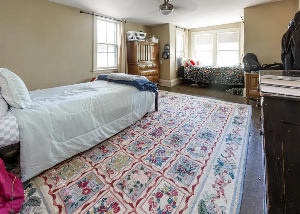 1276 Surry Road Surry ME 04684