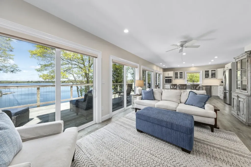 20 Delano Cove Road Friendship ME 04547