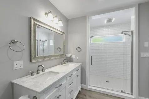 20 Delano Cove Road Friendship ME 04547